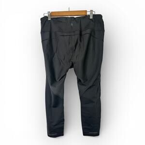 Athleta Womens size XL Stealth 7/8 Tight Leggings Black 349358 Workout Hiking